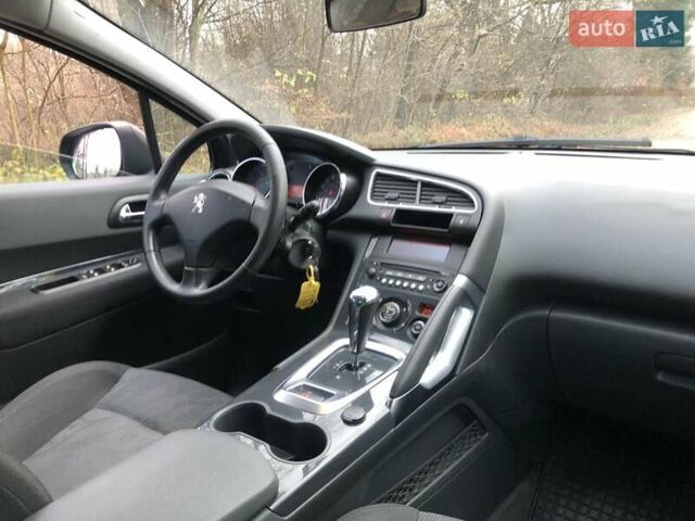 Черный Пежо 3008, объемом двигателя 1.6 л и пробегом 249 тыс. км за 7500 $, фото 13 на Automoto.ua