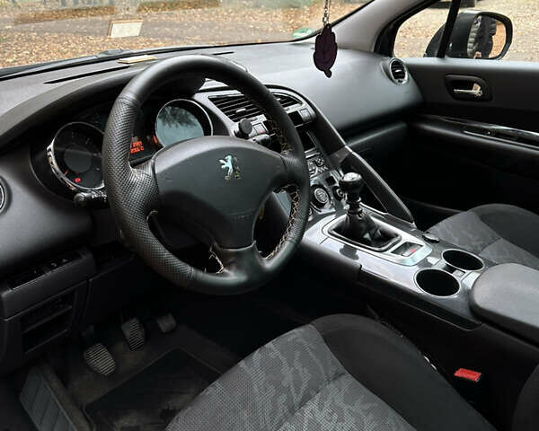 Пежо 3008 2010 в Львове на Automoto.ua Черный Пежо 3008, объемом двигателя 1.6 л и пробегом 206 тыс. км за 7700 $, фото 11 на Automoto.ua