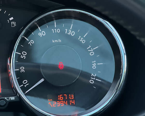 Чорний Пежо 3008, об'ємом двигуна 2 л та пробігом 239 тис. км за 8699 $, фото 30 на Automoto.ua