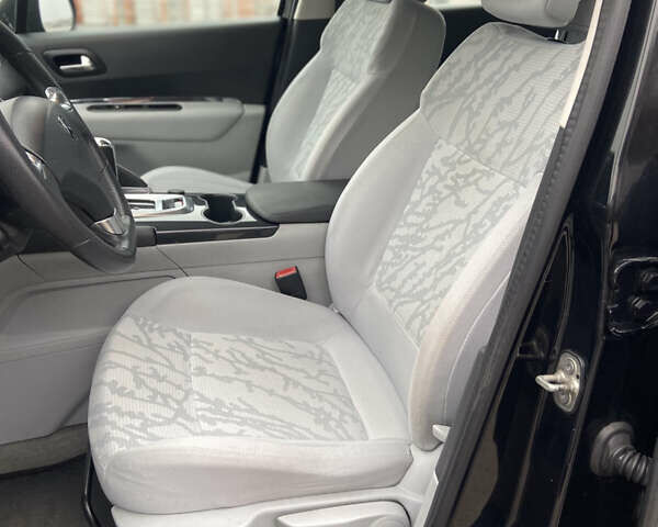 Черный Пежо 3008, объемом двигателя 1.6 л и пробегом 267 тыс. км за 7950 $, фото 9 на Automoto.ua