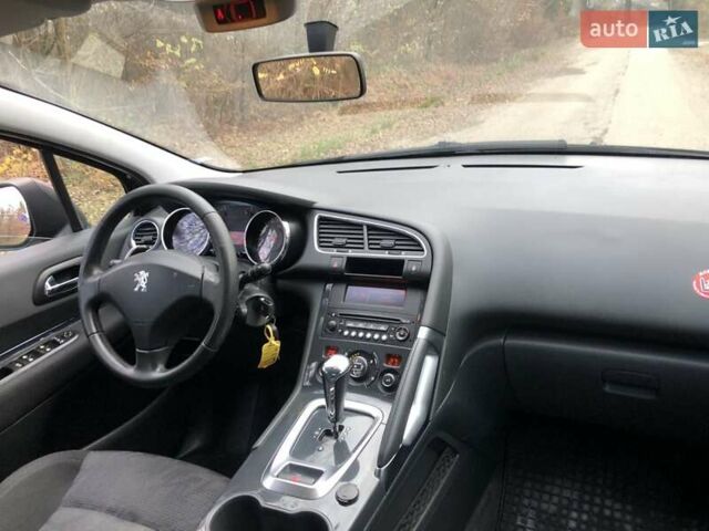 Черный Пежо 3008, объемом двигателя 1.6 л и пробегом 249 тыс. км за 7500 $, фото 10 на Automoto.ua