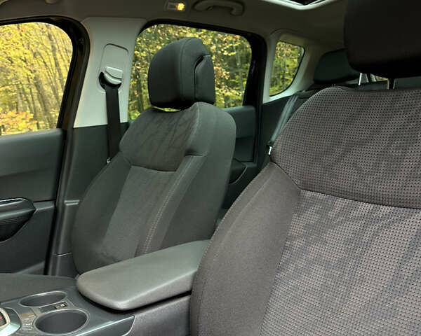 Пежо 3008 2010 в Львове на Automoto.ua Черный Пежо 3008, объемом двигателя 1.6 л и пробегом 206 тыс. км за 7700 $, фото 30 на Automoto.ua