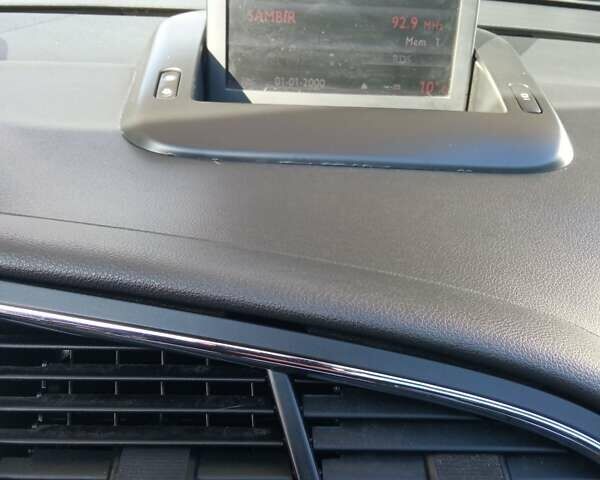 Черный Пежо 3008, объемом двигателя 1.6 л и пробегом 260 тыс. км за 8100 $, фото 16 на Automoto.ua