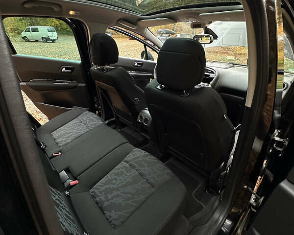 Пежо 3008 2010 в Львове на Automoto.ua Черный Пежо 3008, объемом двигателя 1.6 л и пробегом 206 тыс. км за 7700 $, фото 45 на Automoto.ua