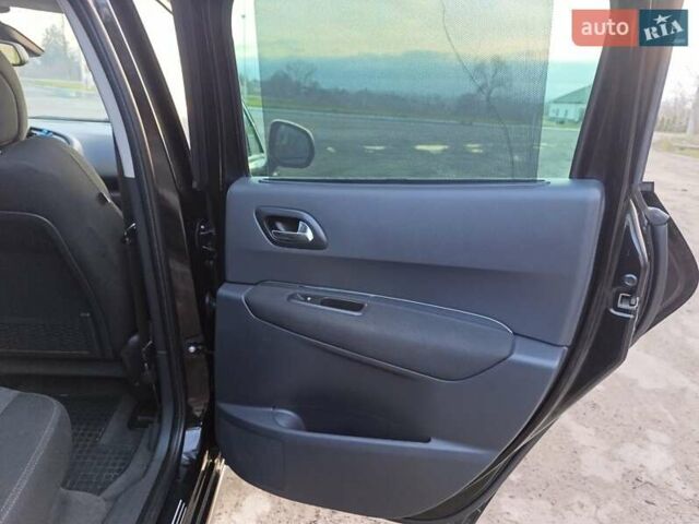 Чорний Пежо 3008, об'ємом двигуна 1.6 л та пробігом 289 тис. км за 7999 $, фото 29 на Automoto.ua