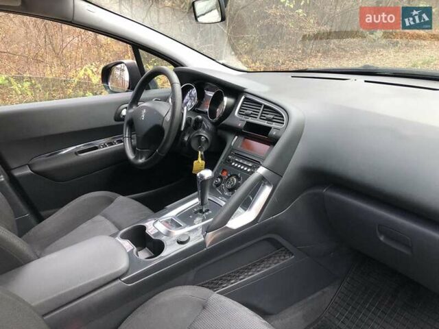 Черный Пежо 3008, объемом двигателя 1.6 л и пробегом 249 тыс. км за 7500 $, фото 15 на Automoto.ua