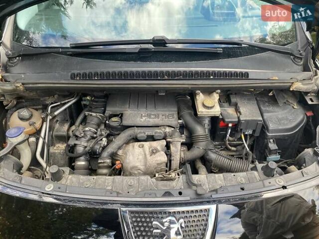 Чорний Пежо 3008, об'ємом двигуна 1.56 л та пробігом 196 тис. км за 8500 $, фото 21 на Automoto.ua