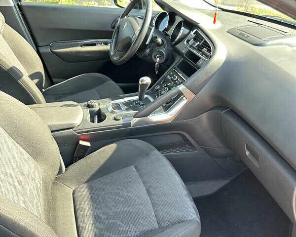 Чорний Пежо 3008, об'ємом двигуна 1.6 л та пробігом 275 тис. км за 8500 $, фото 17 на Automoto.ua