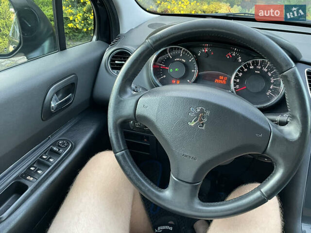 Черный Пежо 3008, объемом двигателя 2 л и пробегом 260 тыс. км за 8450 $, фото 20 на Automoto.ua