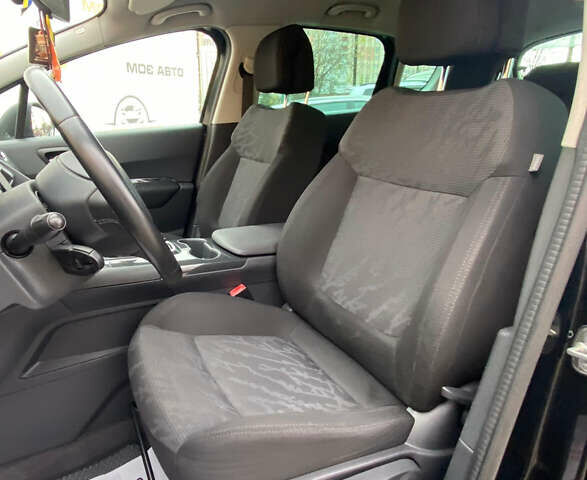 Черный Пежо 3008, объемом двигателя 1.6 л и пробегом 262 тыс. км за 8900 $, фото 17 на Automoto.ua