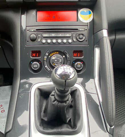 Черный Пежо 3008, объемом двигателя 1.6 л и пробегом 262 тыс. км за 8900 $, фото 11 на Automoto.ua