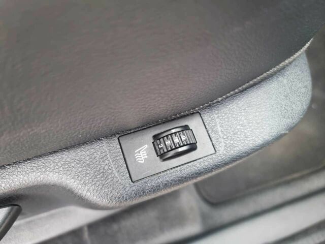 Черный Пежо 3008, объемом двигателя 1.6 л и пробегом 192 тыс. км за 8999 $, фото 8 на Automoto.ua