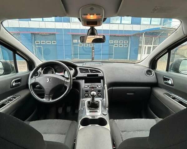 Черный Пежо 3008, объемом двигателя 2 л и пробегом 287 тыс. км за 8300 $, фото 18 на Automoto.ua
