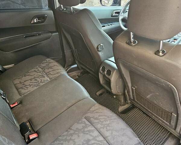 Пежо 3008 2011 в Стрые на Automoto.ua Черный Пежо 3008, объемом двигателя 1.6 л и пробегом 258 тыс. км за 8200 $, фото 7 на Automoto.ua