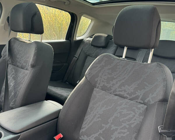 Черный Пежо 3008, объемом двигателя 1.6 л и пробегом 180 тыс. км за 7500 $, фото 8 на Automoto.ua