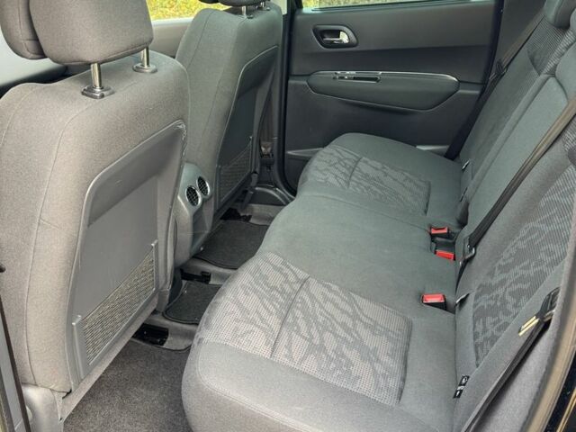 Черный Пежо 3008, объемом двигателя 1.6 л и пробегом 144 тыс. км за 9950 $, фото 14 на Automoto.ua