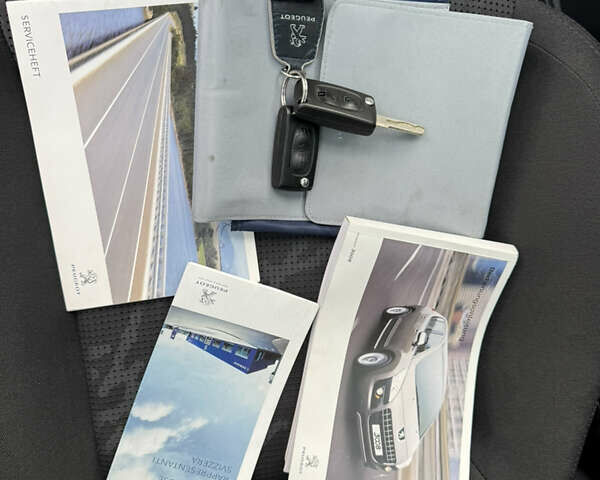 Черный Пежо 3008, объемом двигателя 1.6 л и пробегом 144 тыс. км за 9950 $, фото 53 на Automoto.ua