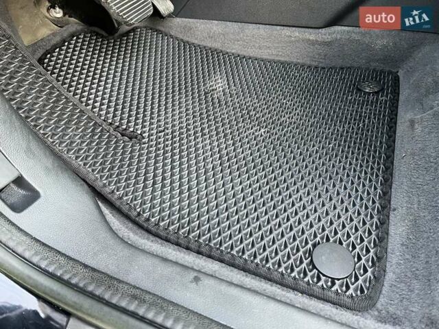 Чорний Пежо 3008, об'ємом двигуна 2 л та пробігом 268 тис. км за 10573 $, фото 51 на Automoto.ua