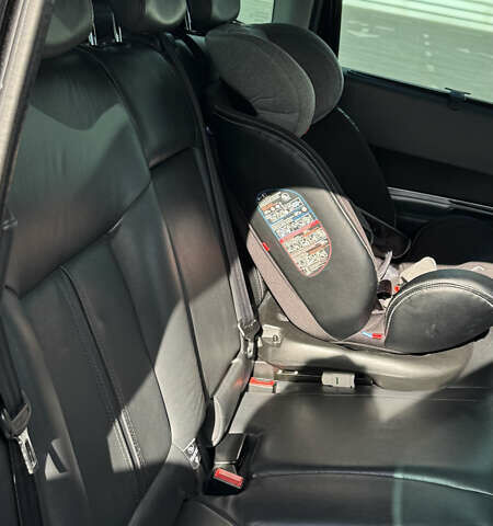 Черный Пежо 3008, объемом двигателя 2 л и пробегом 235 тыс. км за 10400 $, фото 49 на Automoto.ua