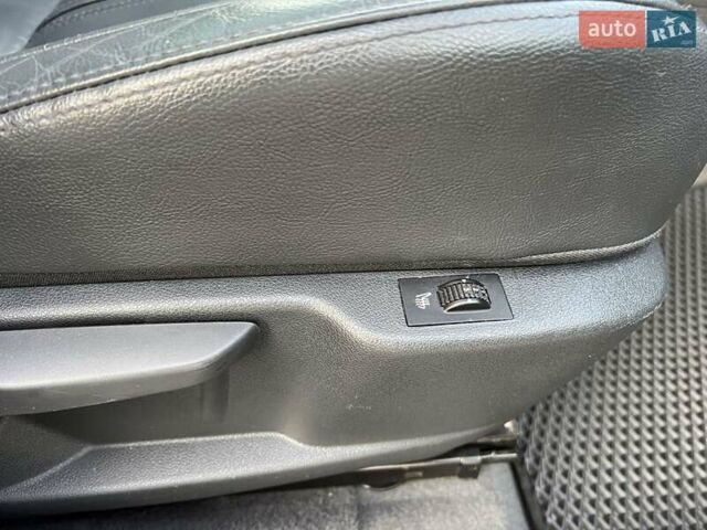 Чорний Пежо 3008, об'ємом двигуна 2 л та пробігом 268 тис. км за 10573 $, фото 44 на Automoto.ua