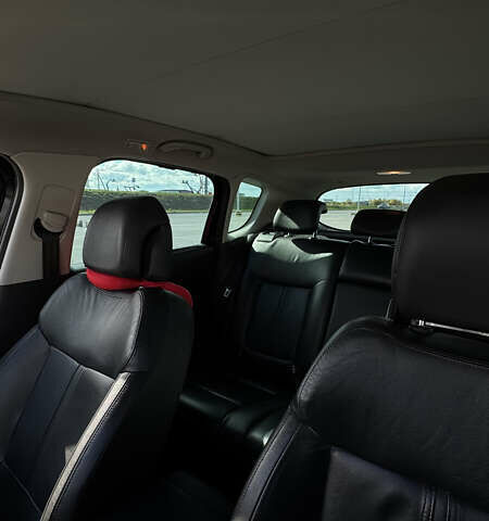 Черный Пежо 3008, объемом двигателя 2 л и пробегом 235 тыс. км за 10400 $, фото 34 на Automoto.ua