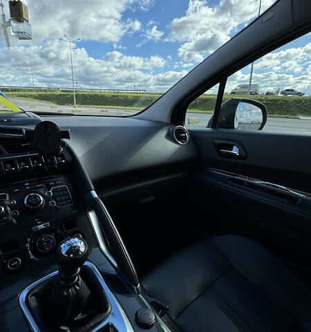 Черный Пежо 3008, объемом двигателя 2 л и пробегом 235 тыс. км за 10400 $, фото 31 на Automoto.ua