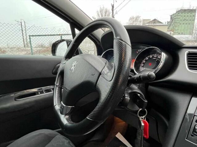 Черный Пежо 3008, объемом двигателя 2 л и пробегом 234 тыс. км за 9500 $, фото 20 на Automoto.ua