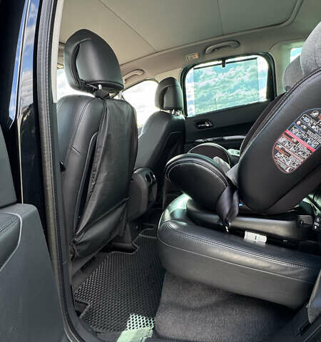 Черный Пежо 3008, объемом двигателя 2 л и пробегом 235 тыс. км за 10400 $, фото 54 на Automoto.ua