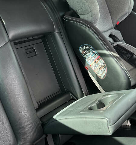 Черный Пежо 3008, объемом двигателя 2 л и пробегом 235 тыс. км за 10400 $, фото 51 на Automoto.ua