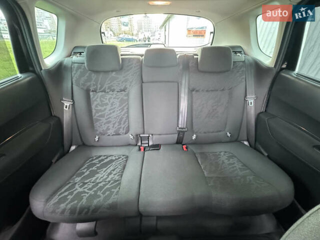 Черный Пежо 3008, объемом двигателя 1.6 л и пробегом 144 тыс. км за 9950 $, фото 22 на Automoto.ua