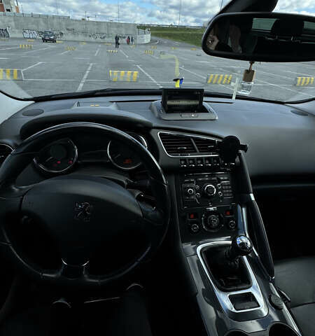 Черный Пежо 3008, объемом двигателя 2 л и пробегом 235 тыс. км за 10400 $, фото 40 на Automoto.ua