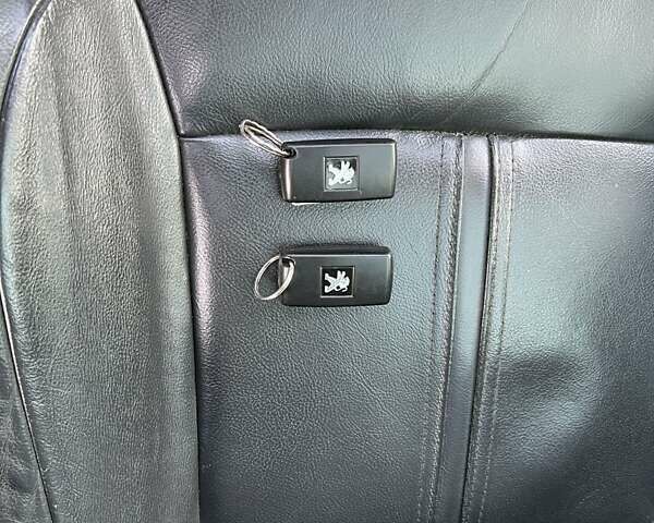 Черный Пежо 3008, объемом двигателя 2 л и пробегом 275 тыс. км за 10200 $, фото 66 на Automoto.ua