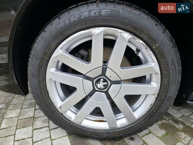 Черный Пежо 3008, объемом двигателя 2 л и пробегом 275 тыс. км за 10200 $, фото 30 на Automoto.ua