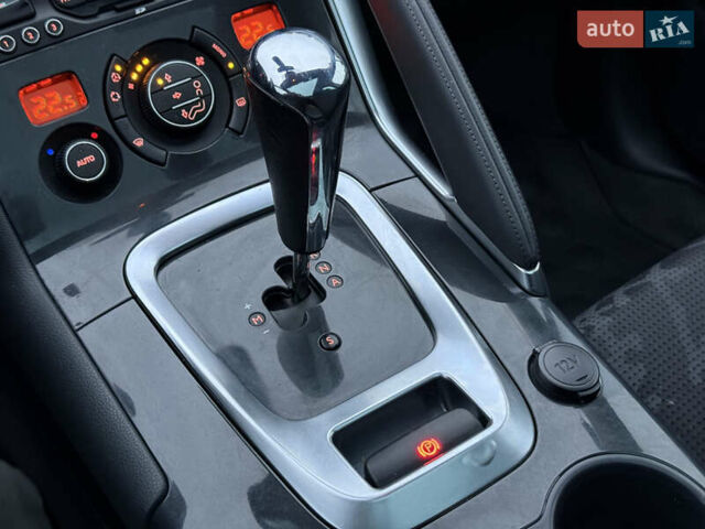 Черный Пежо 3008, объемом двигателя 1.6 л и пробегом 194 тыс. км за 9500 $, фото 61 на Automoto.ua