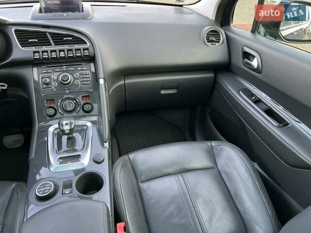 Чорний Пежо 3008, об'ємом двигуна 2 л та пробігом 268 тис. км за 10573 $, фото 19 на Automoto.ua