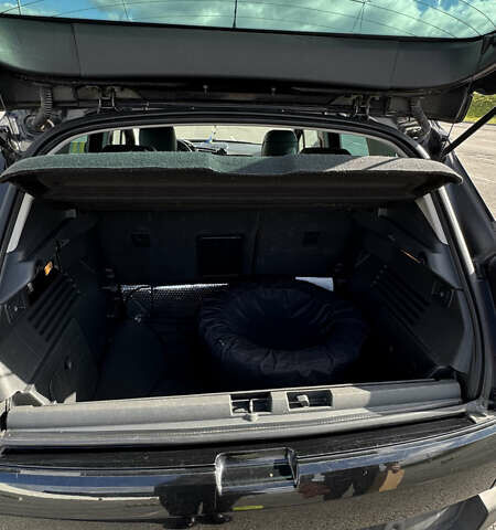 Черный Пежо 3008, объемом двигателя 2 л и пробегом 235 тыс. км за 10400 $, фото 14 на Automoto.ua