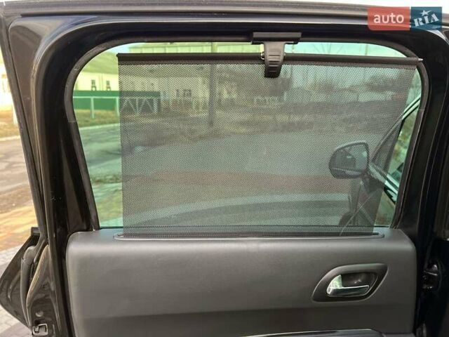 Чорний Пежо 3008, об'ємом двигуна 2 л та пробігом 268 тис. км за 10573 $, фото 49 на Automoto.ua