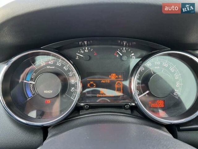 Чорний Пежо 3008, об'ємом двигуна 2 л та пробігом 268 тис. км за 10573 $, фото 23 на Automoto.ua