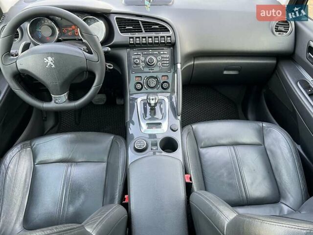 Черный Пежо 3008, объемом двигателя 2 л и пробегом 275 тыс. км за 10200 $, фото 39 на Automoto.ua