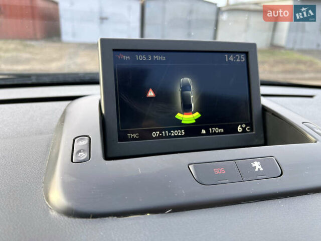 Черный Пежо 3008, объемом двигателя 2 л и пробегом 275 тыс. км за 10200 $, фото 48 на Automoto.ua