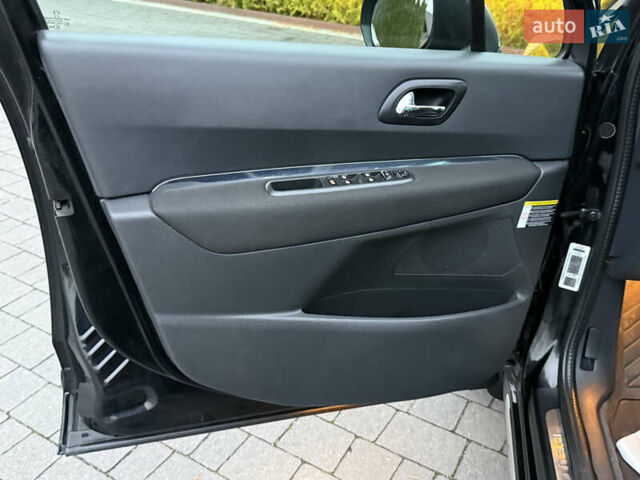 Черный Пежо 3008, объемом двигателя 1.6 л и пробегом 194 тыс. км за 9500 $, фото 54 на Automoto.ua