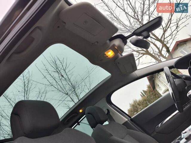 Черный Пежо 3008, объемом двигателя 2 л и пробегом 245 тыс. км за 10950 $, фото 52 на Automoto.ua