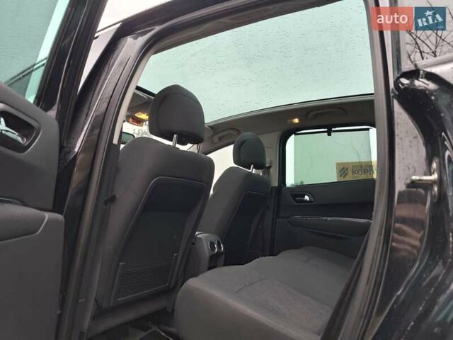 Черный Пежо 3008, объемом двигателя 2 л и пробегом 245 тыс. км за 10950 $, фото 67 на Automoto.ua