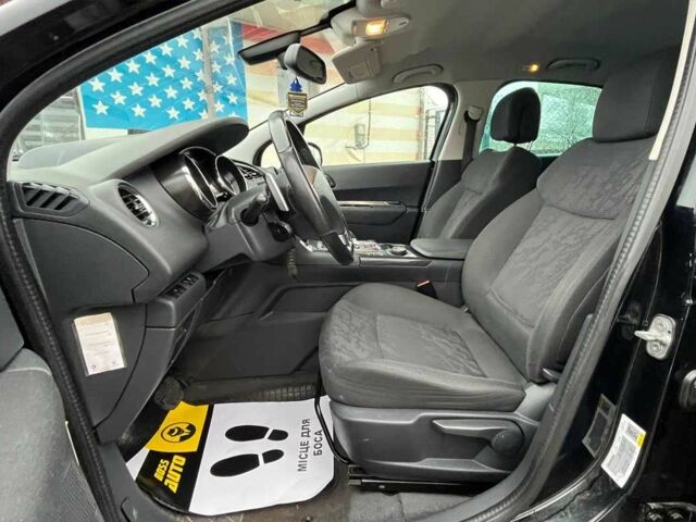 Черный Пежо 3008, объемом двигателя 2 л и пробегом 234 тыс. км за 9500 $, фото 9 на Automoto.ua