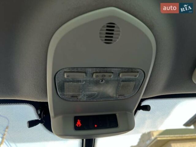 Чорний Пежо 3008, об'ємом двигуна 2 л та пробігом 268 тис. км за 10573 $, фото 36 на Automoto.ua