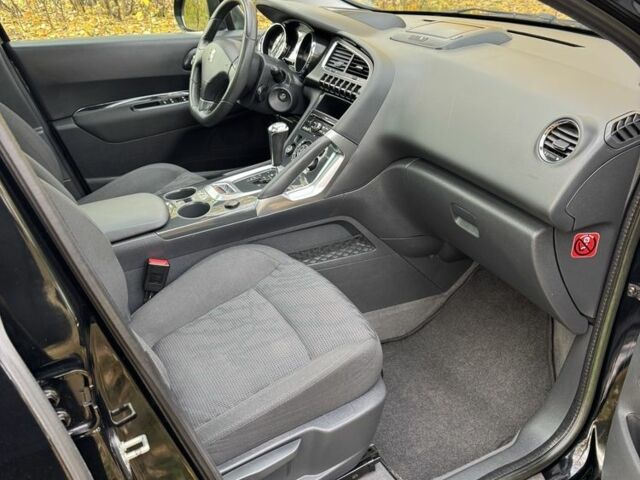 Черный Пежо 3008, объемом двигателя 1.6 л и пробегом 144 тыс. км за 9950 $, фото 9 на Automoto.ua