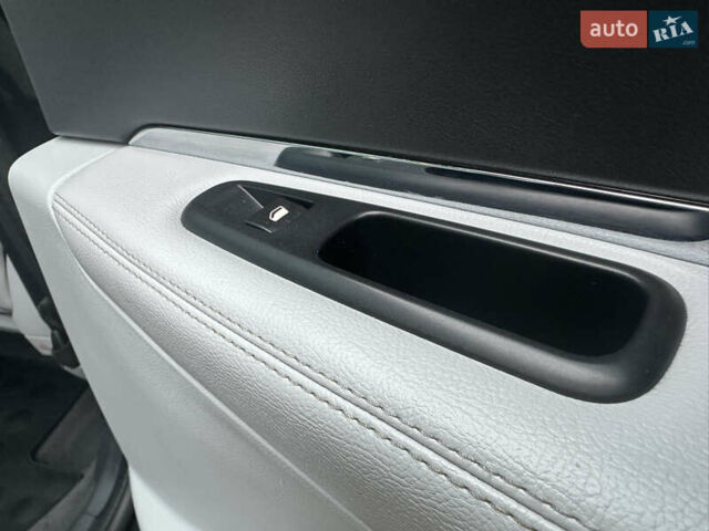 Черный Пежо 3008, объемом двигателя 1.6 л и пробегом 222 тыс. км за 9950 $, фото 139 на Automoto.ua