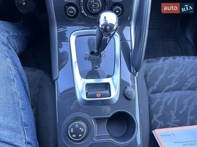 Чорний Пежо 3008, об'ємом двигуна 1.6 л та пробігом 229 тис. км за 8600 $, фото 27 на Automoto.ua