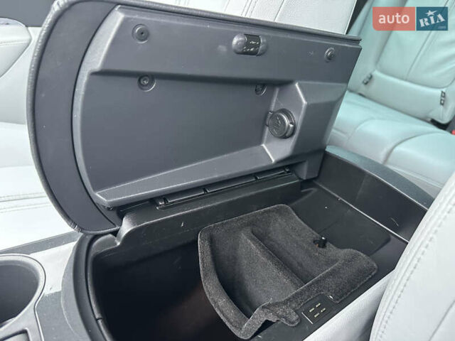 Черный Пежо 3008, объемом двигателя 1.6 л и пробегом 222 тыс. км за 9950 $, фото 117 на Automoto.ua