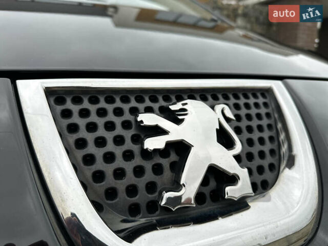 Черный Пежо 3008, объемом двигателя 1.6 л и пробегом 222 тыс. км за 9950 $, фото 61 на Automoto.ua